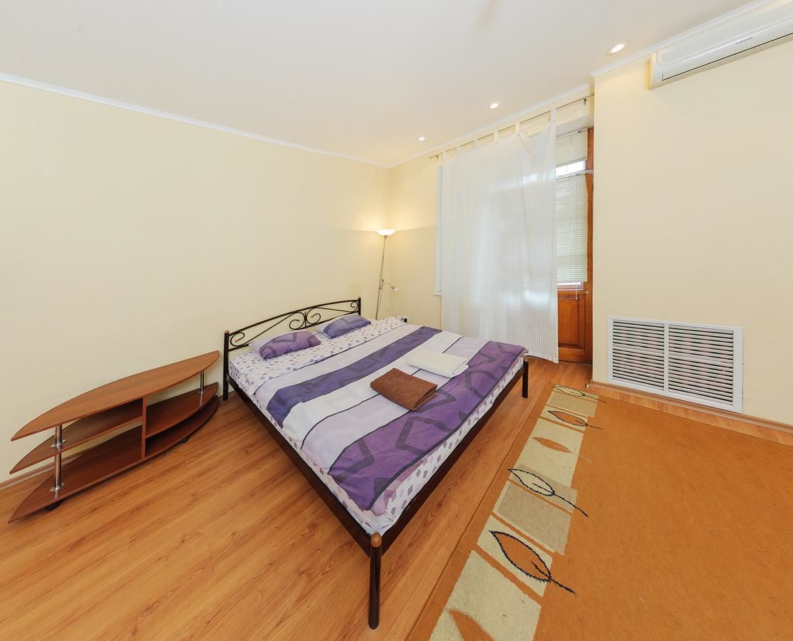 Апартаменты Hotrent Sity Studio Киев-13