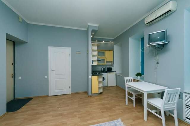 Апартаменты Hotrent Sity Studio Киев-20